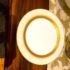 Noritake Entree Plate